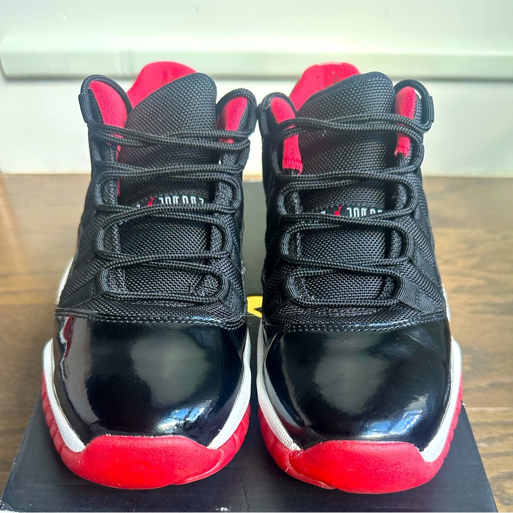 Air Jordan 11 retro low bg